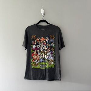 Disney Villains Gray Graphic T-shirt Short Sleeve Crew Neck Size Medium